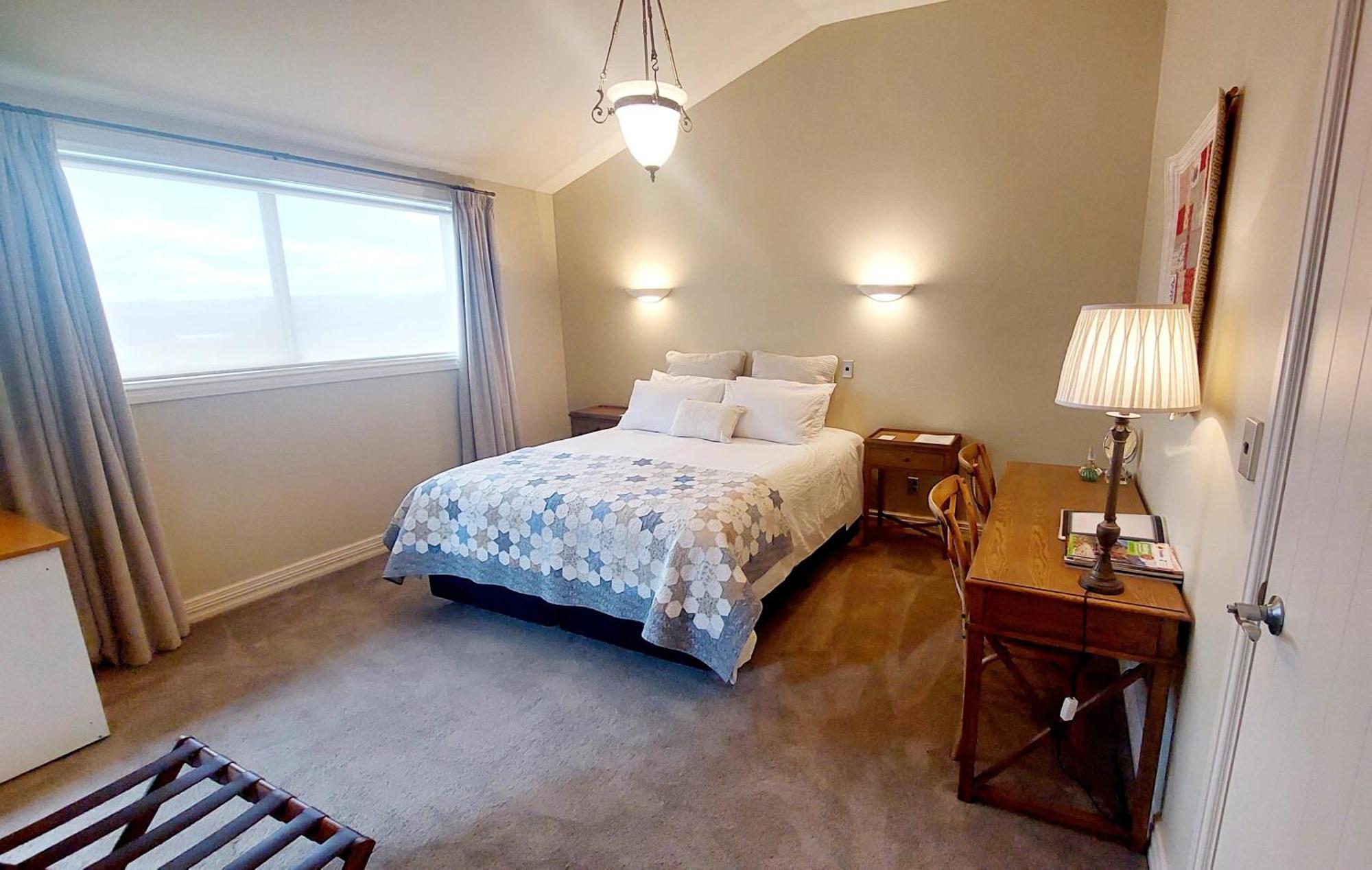 Country Lodge Kinloch Taupo Ngoại thất bức ảnh