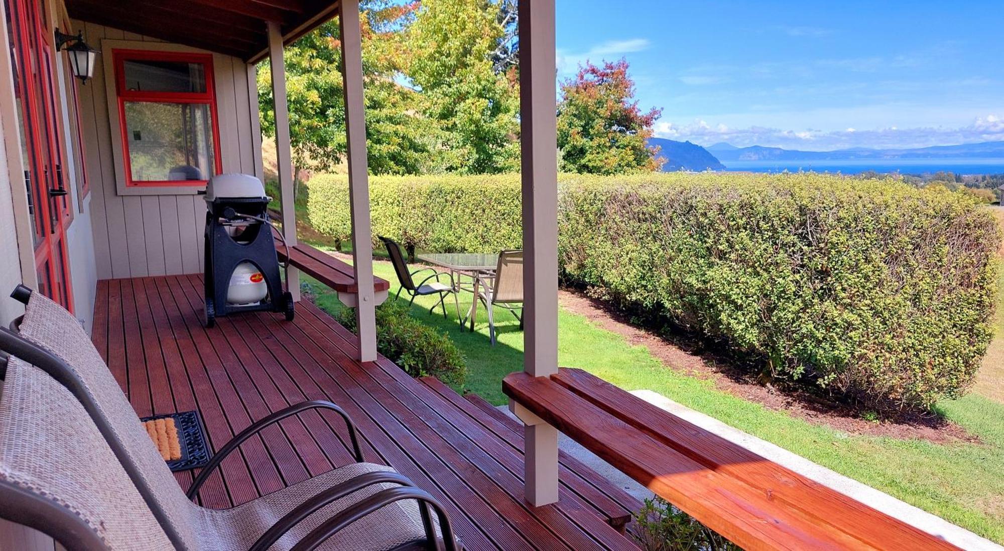 Country Lodge Kinloch Taupo Ngoại thất bức ảnh